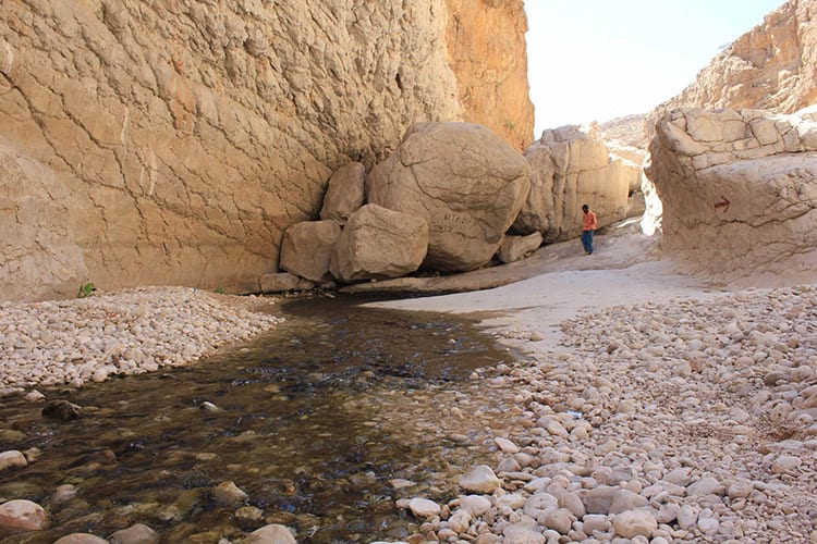 Moqal Cave, Wadi Bani Khalid