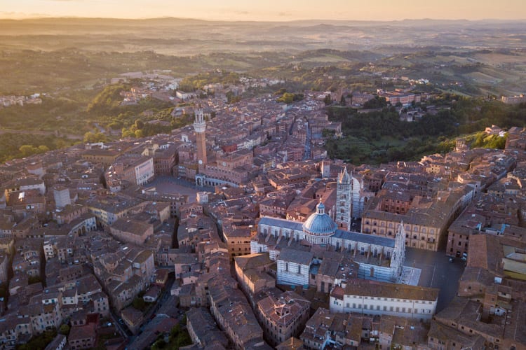 Zonsopkomst Siena, Toscane