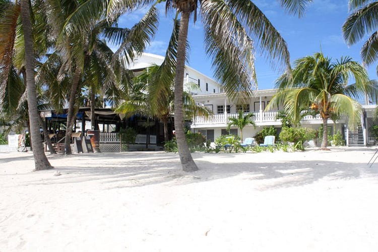 Holiday Hotel, Ambergris Caye