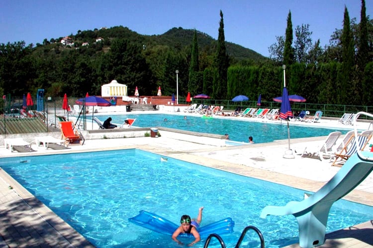 Camping C'era una Volta, Bloemenrivièra