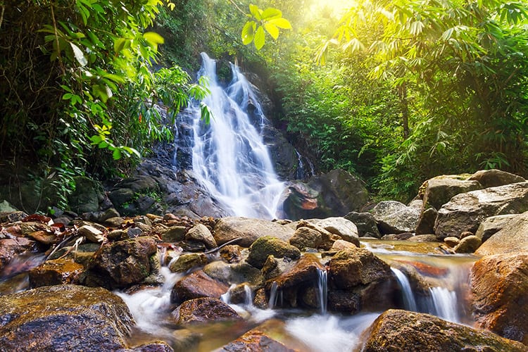 Sai Rung waterval in het Ramkhamhaeng National Park, Sukhothai