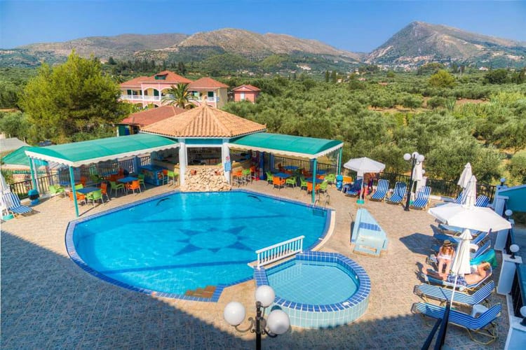 Zakynthos, Agios Sostis, George & Dawn